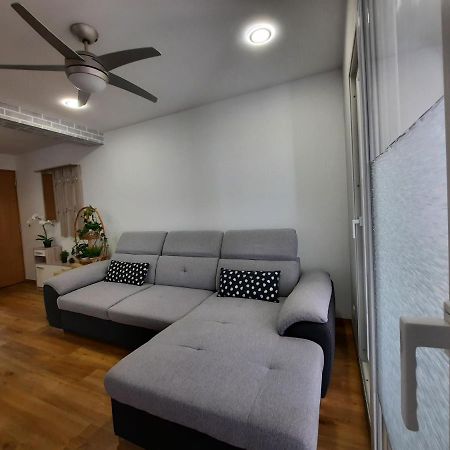 Sunshiny Costa Del Sol - Beach Apartment Fuengirola Zewnętrze zdjęcie