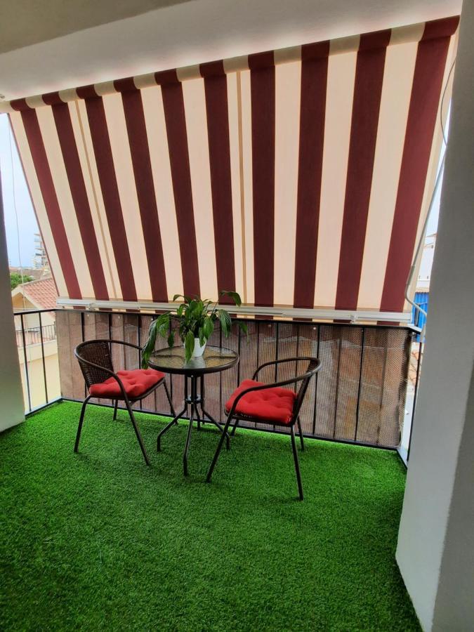 Sunshiny Costa Del Sol - Beach Apartment Fuengirola Zewnętrze zdjęcie