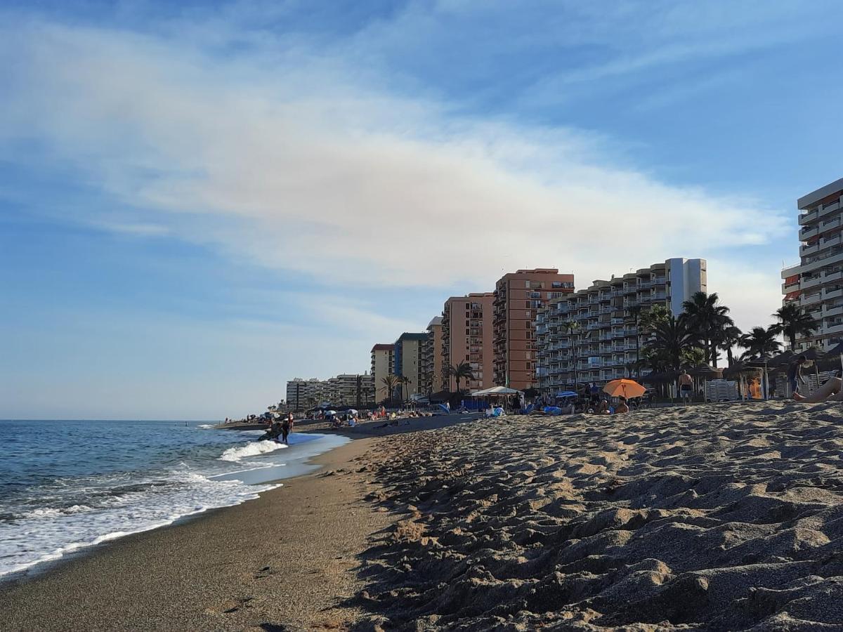Sunshiny Costa Del Sol - Beach Apartment Fuengirola Zewnętrze zdjęcie